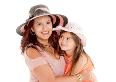 hats and family photography wirral